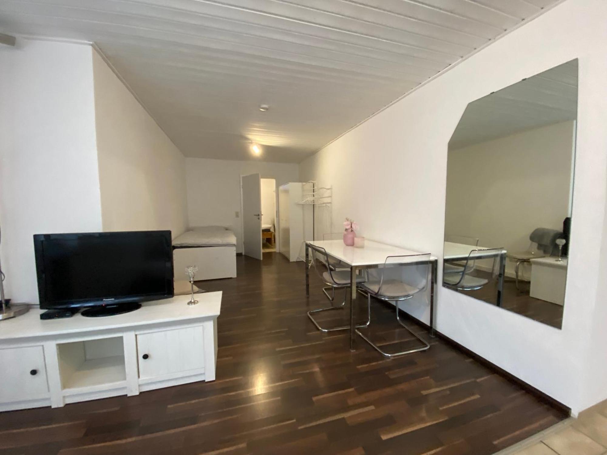 Ferienwohnung Geiger Sersheim Luaran gambar
